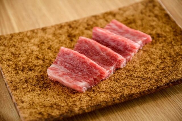 特上カルビ (塩 or タレ)

